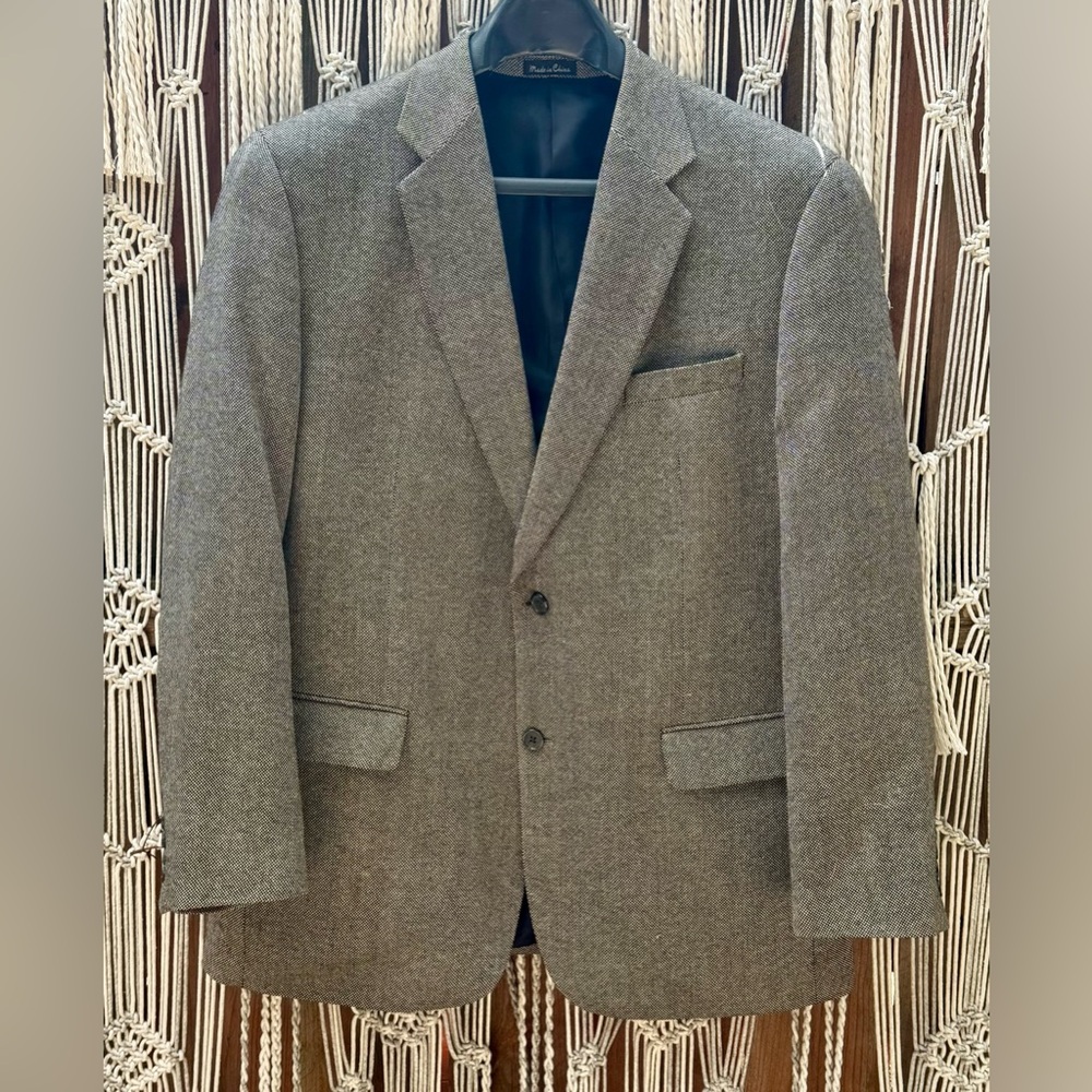 Vintage Statements Men's Blazer. Size XL